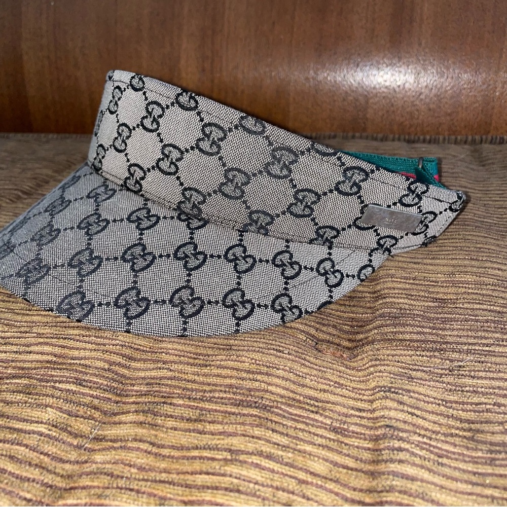 Gucci visor